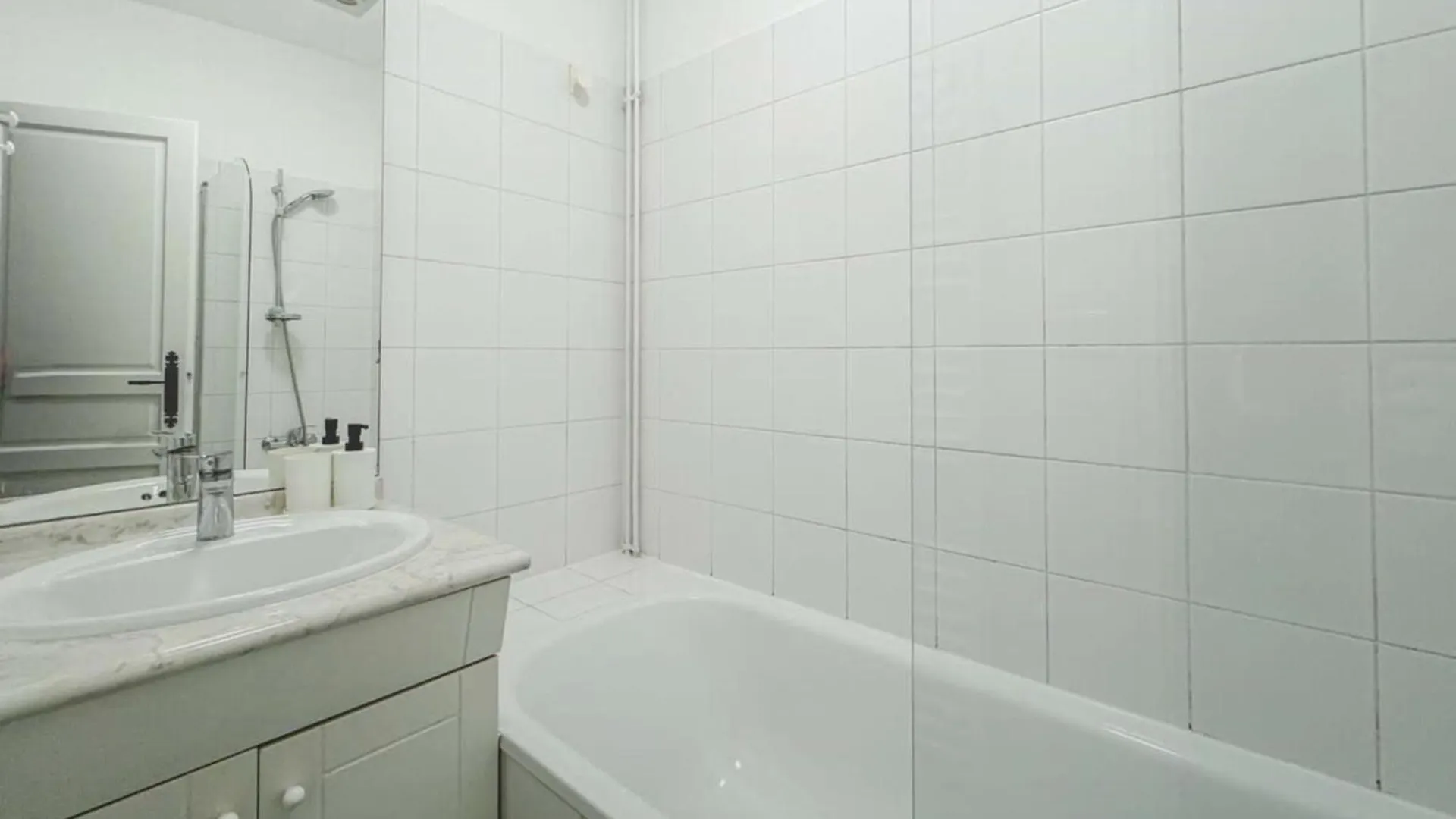 Flexliving - Room - Saint Martin Paris Holiday home